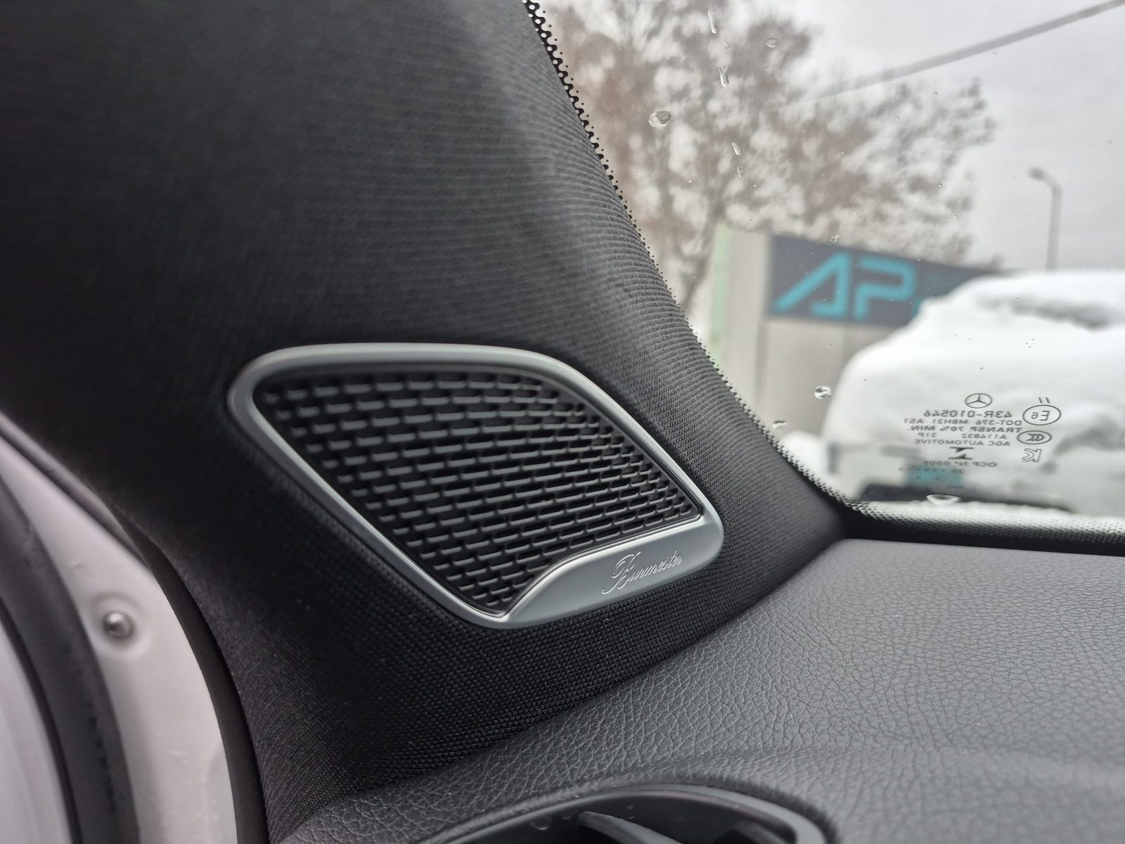 Mercedes-Benz GLB — fotografija 30