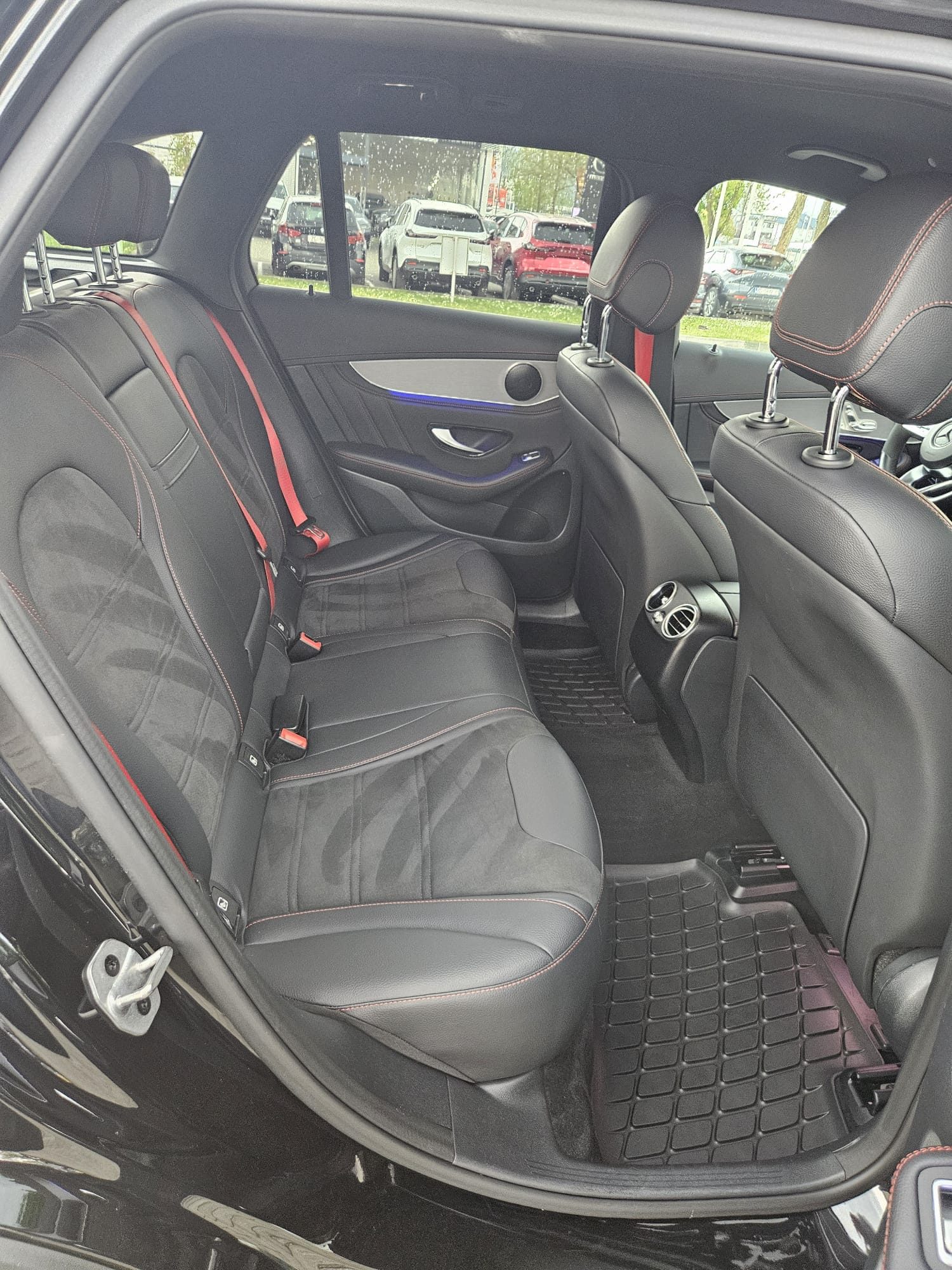 2022 Mercedes-Benz GLC — fotografija 25