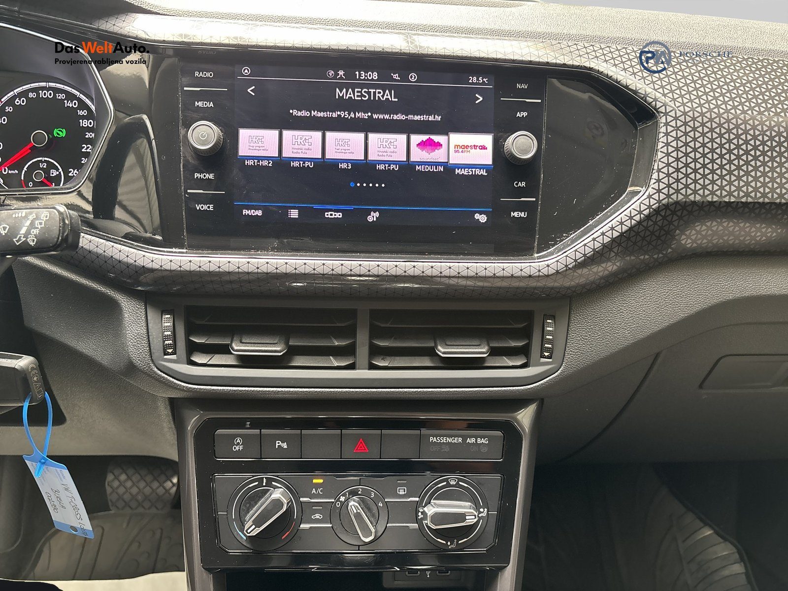 2021 Volkswagen T-Cross — fotografija 16