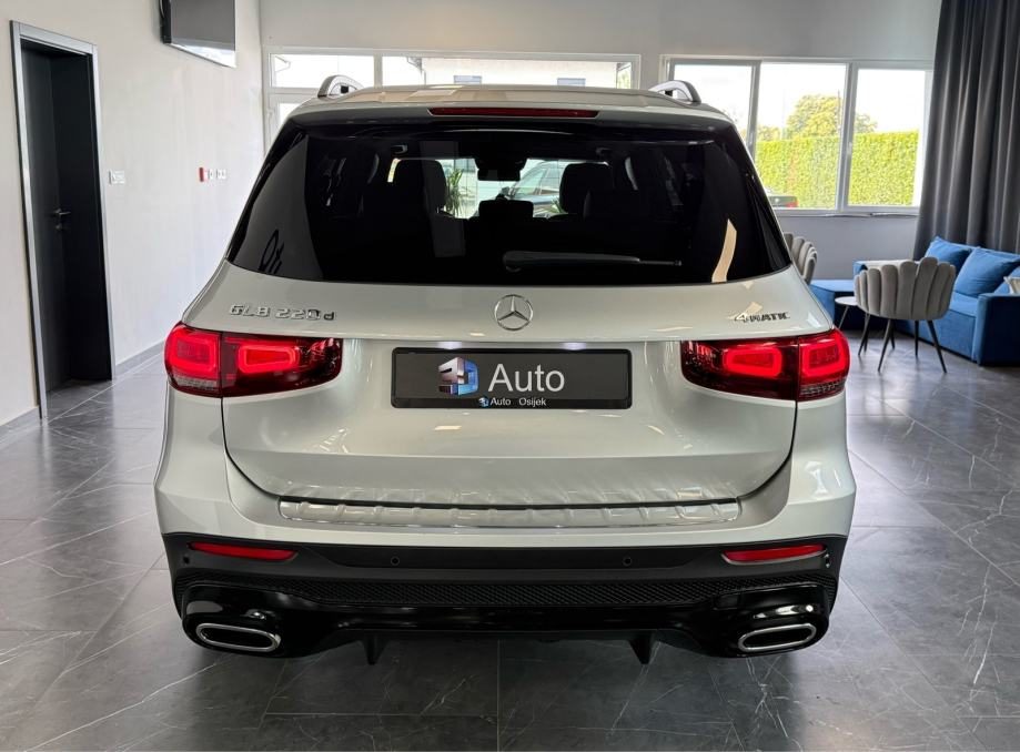 2021 Mercedes-Benz GLB — fotografija 5