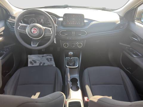 2024 Fiat Tipo — sličica 14