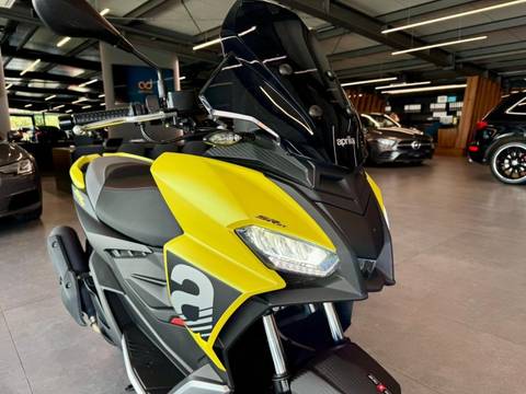 2025 Aprilia SR GT 125 — sličica 9