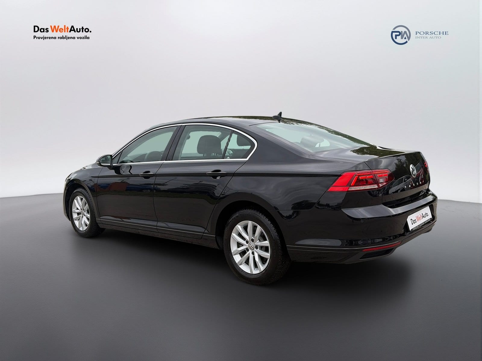 2020 Volkswagen Passat — fotografija 3