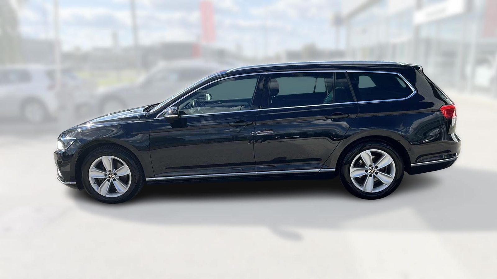 2023 Volkswagen Passat Variant — fotografija 4