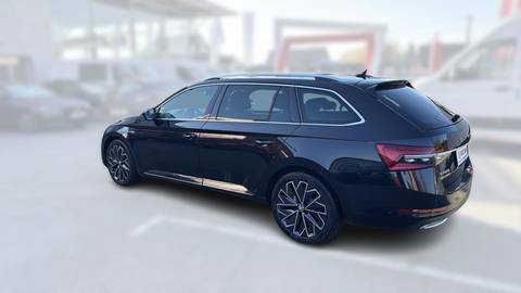 2020 Škoda Superb — sličica 5