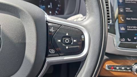 2022 Volvo XC90 — sličica 14