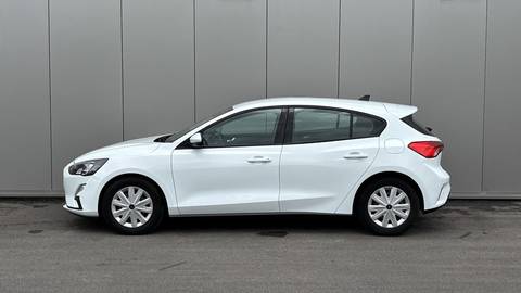 2022 Ford Focus — sličica 2