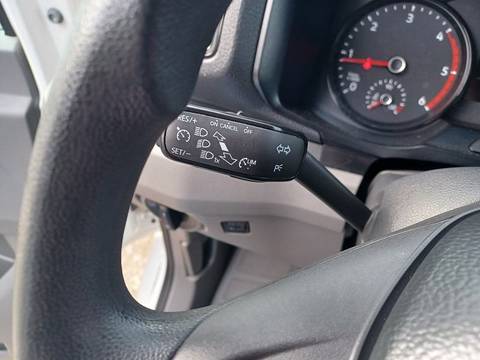 2018 Volkswagen Crafter — sličica 16
