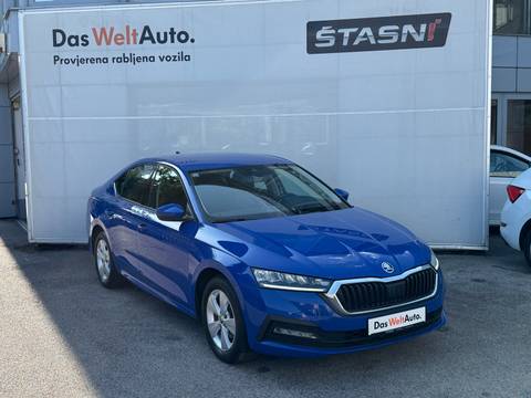 2020 Škoda Octavia — sličica 2