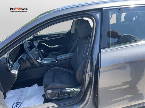 2024 Volkswagen Passat — sličica 9
