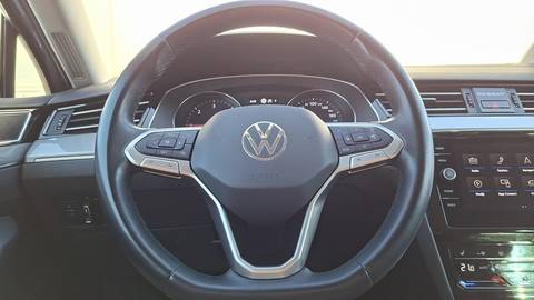 2020 Volkswagen Passat — sličica 16