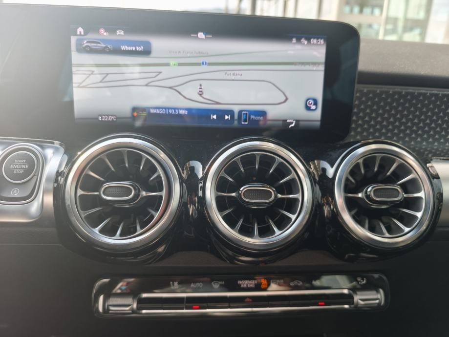 2025 Mercedes-Benz GLB — fotografija 9