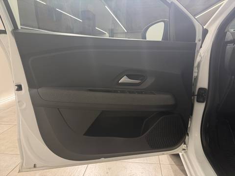 2023 Dacia Sandero — sličica 15