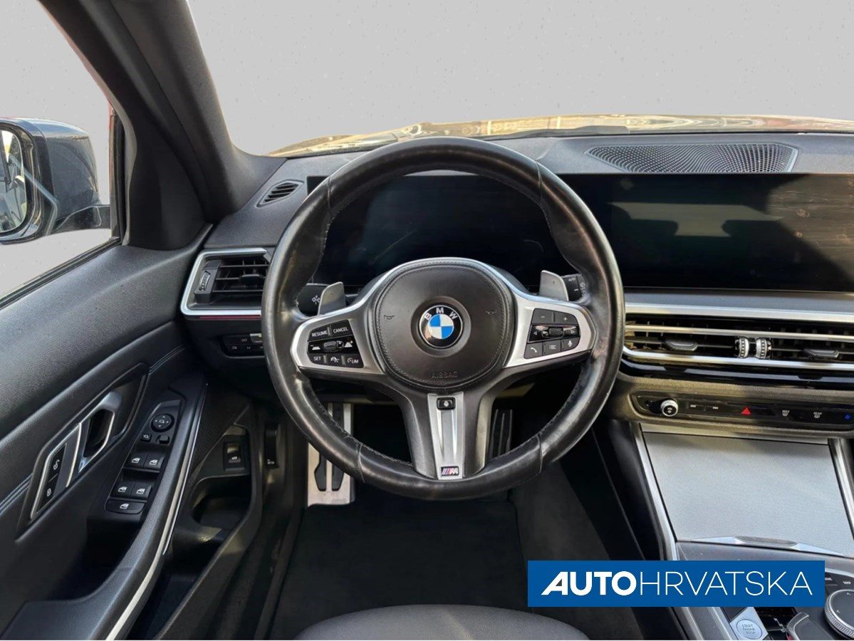 2023 BMW Serija 3 — fotografija 13