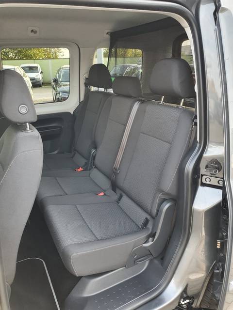2019 Volkswagen Caddy — sličica 19