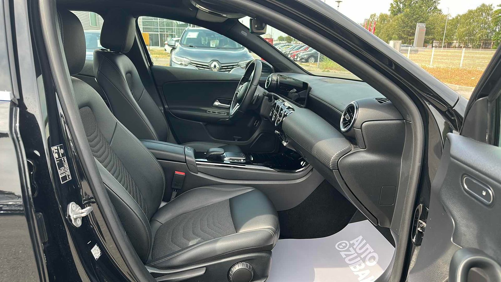 2021 Mercedes-Benz A-klasa — fotografija 9