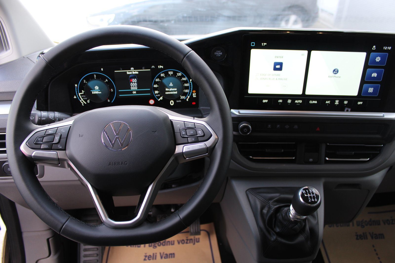 2026 Volkswagen Caravelle — fotografija 10