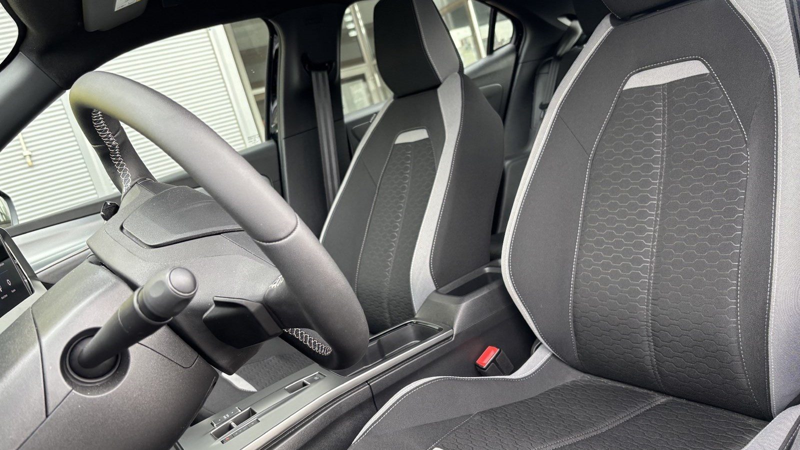 2025 Opel Mokka — fotografija 10