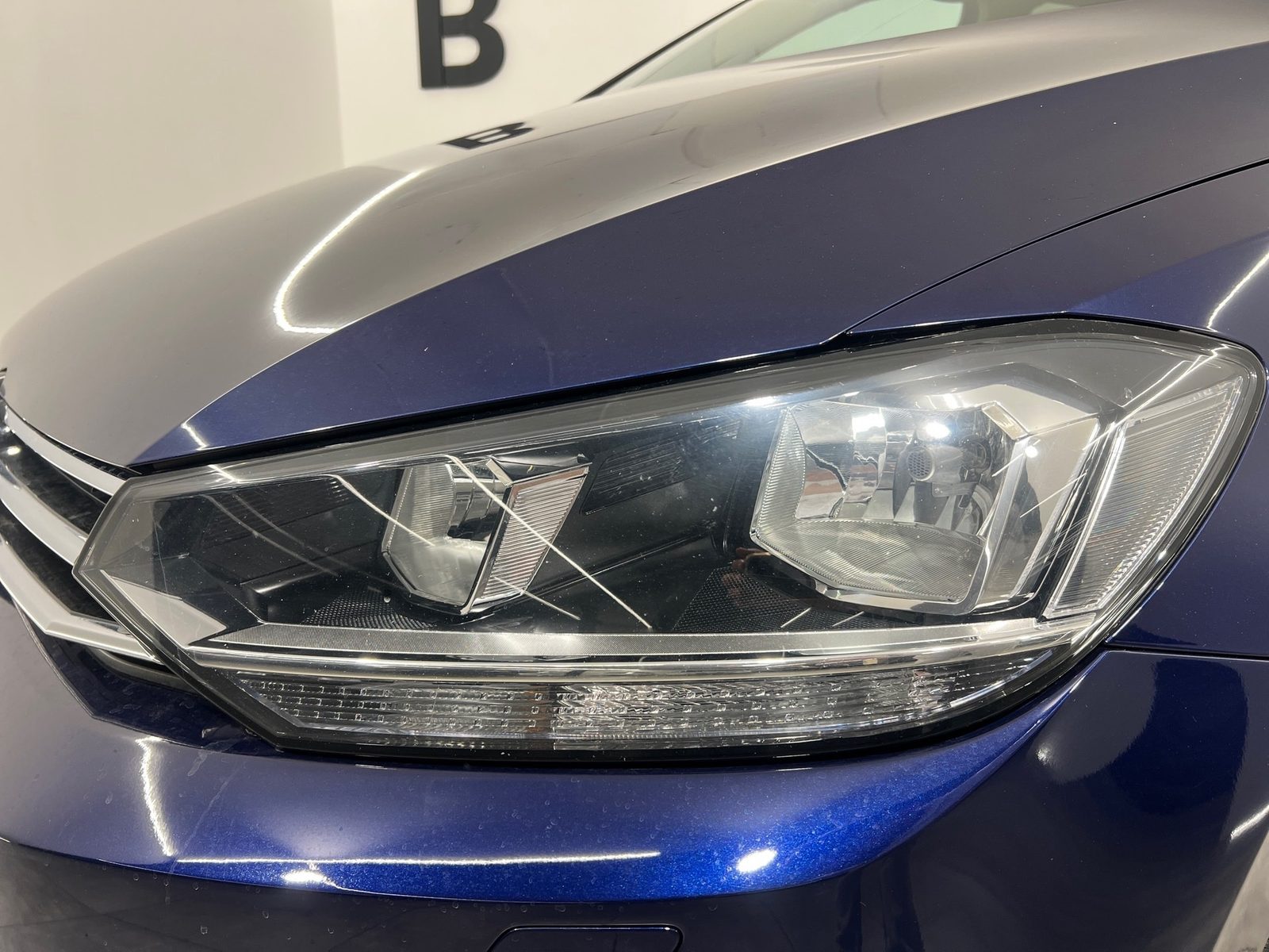 2020 Volkswagen Touran — fotografija 9