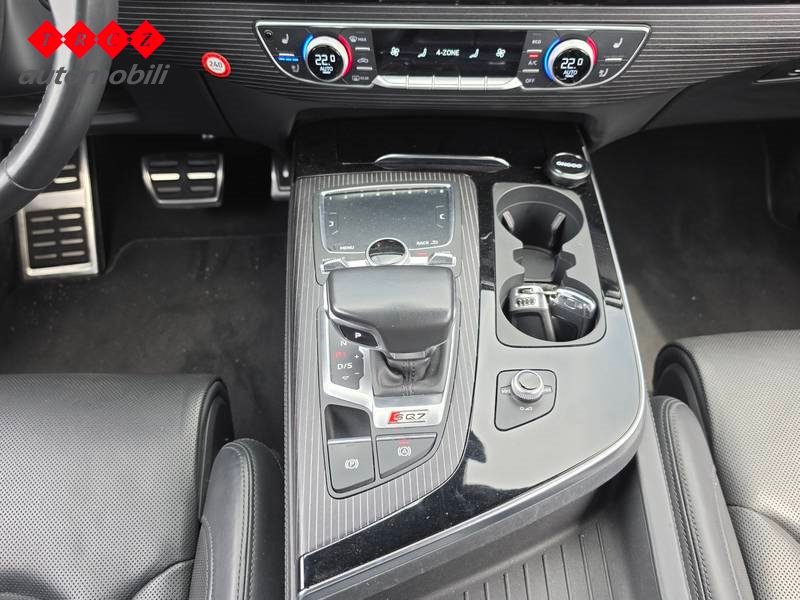 2018 Audi Q7 — fotografija 10