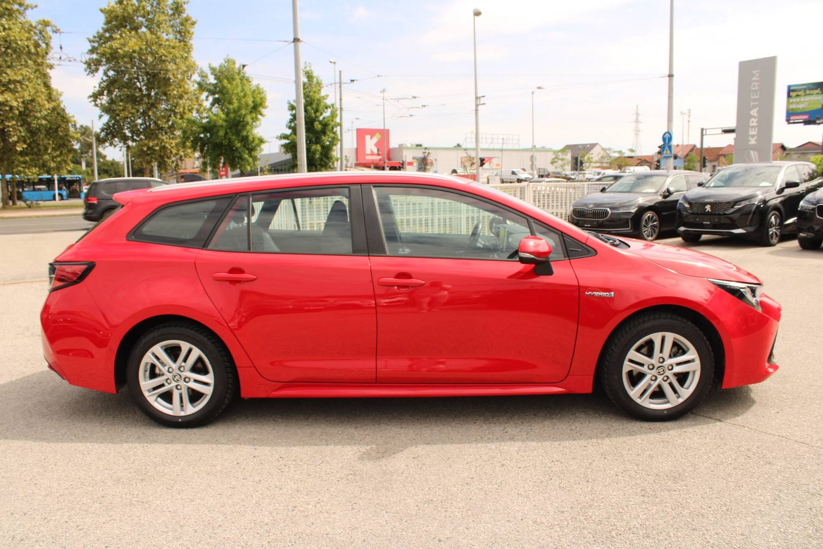 2021 Toyota Corolla Wagon — fotografija 4