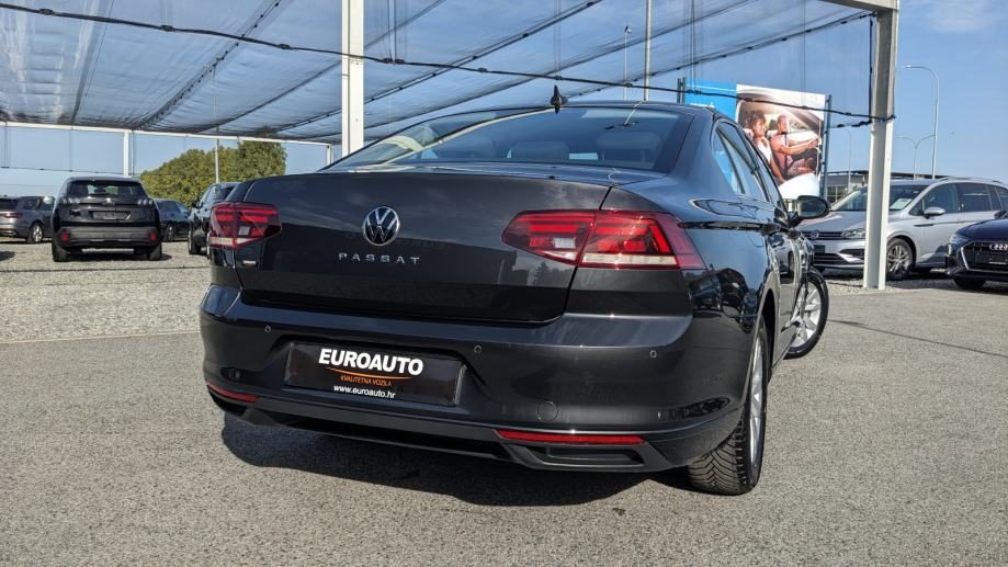 2021 Volkswagen Passat — fotografija 6