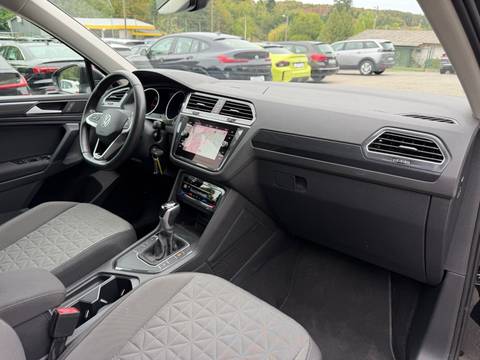2023 Volkswagen Tiguan — sličica 5