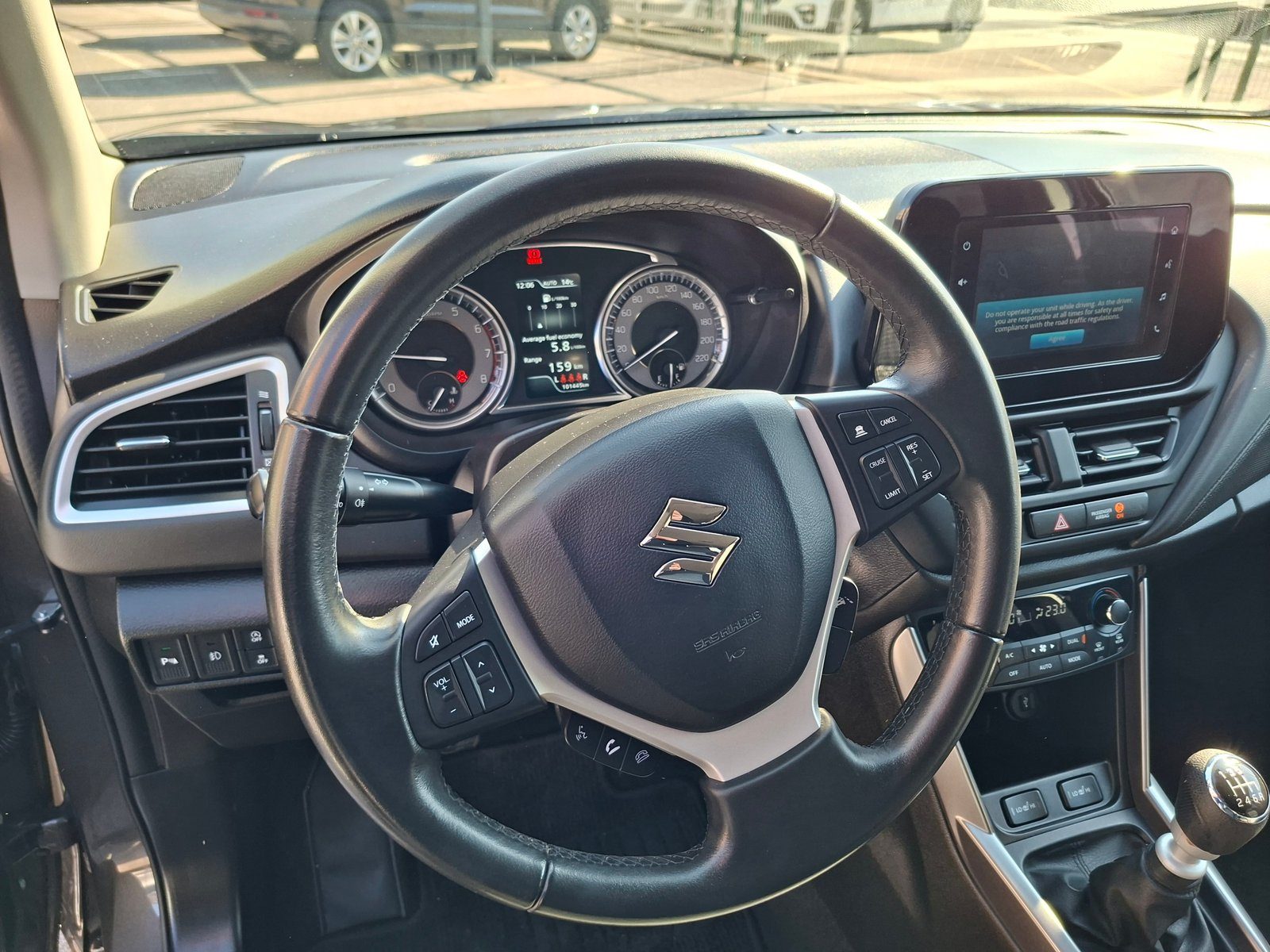 2022 Suzuki S-Cross — fotografija 14