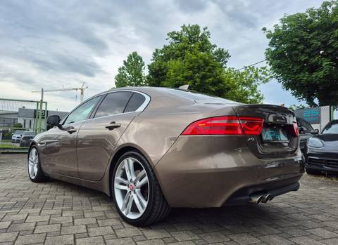 2018 Jaguar XE — sličica 5