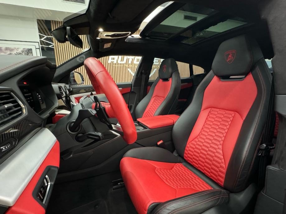 2019 Lamborghini Urus — fotografija 9