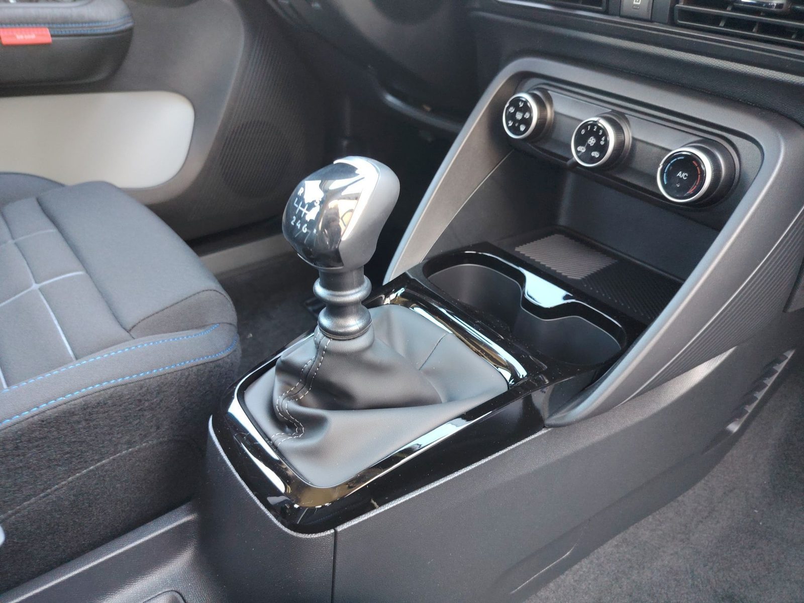 2026 Citroën C3 — fotografija 22