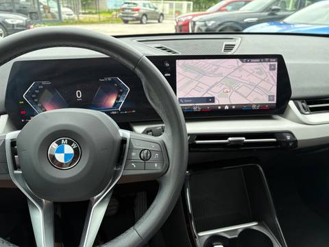 2024 BMW X1 — sličica 4