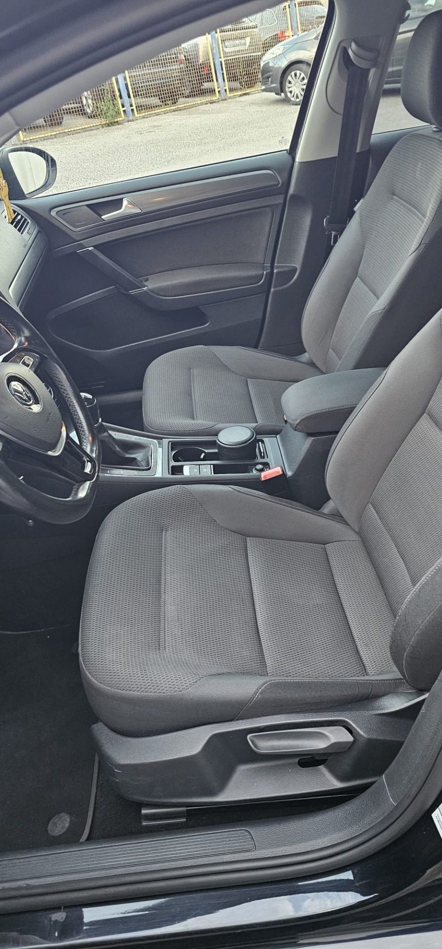 2019 Volkswagen Golf — fotografija 7