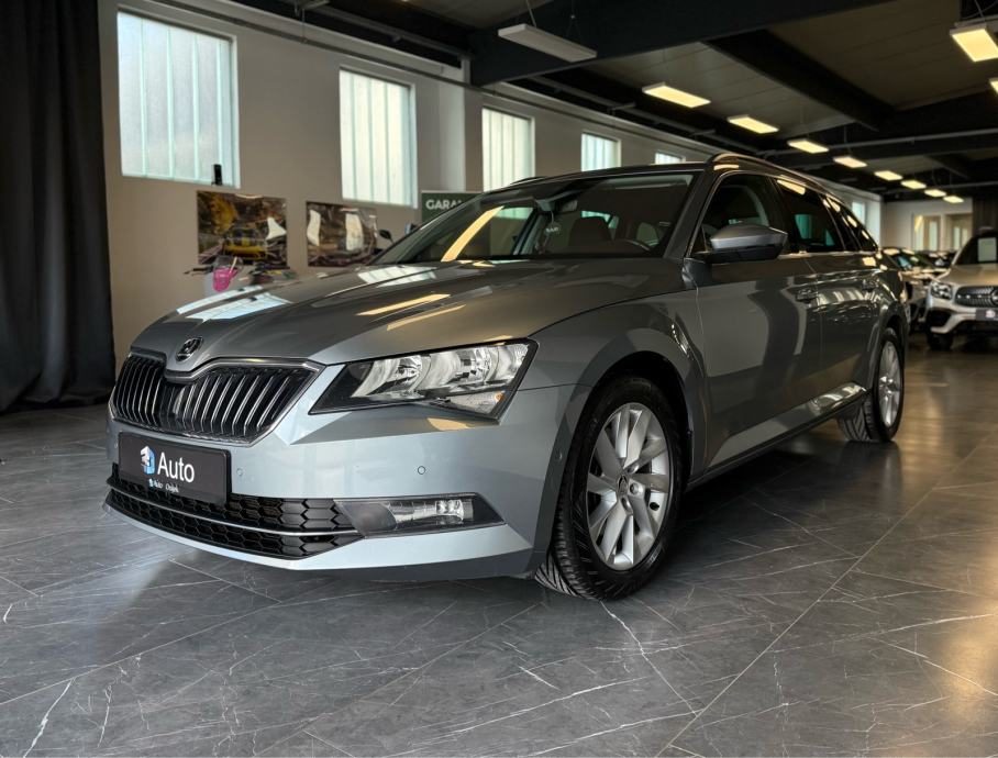 2018 Škoda Superb — fotografija 3