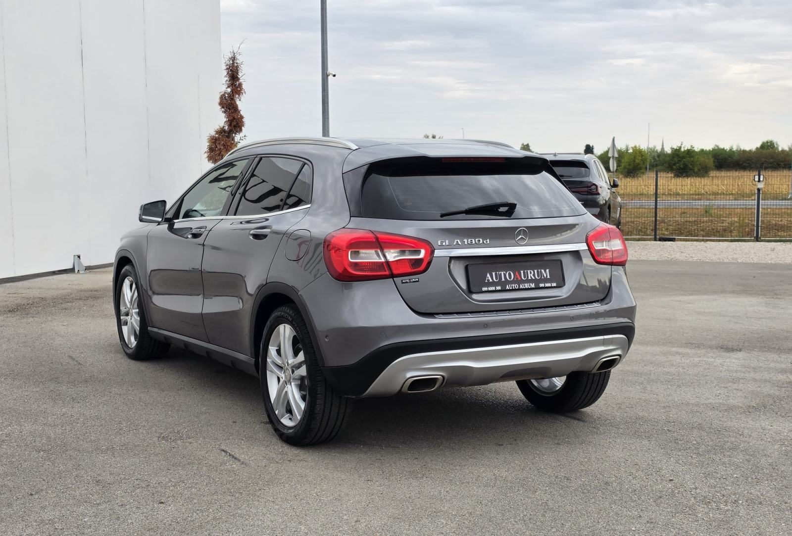 2015 Mercedes-Benz GLA — fotografija 3