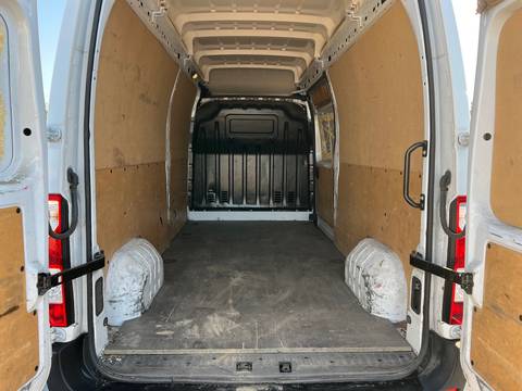 2022 Renault Master — sličica 9