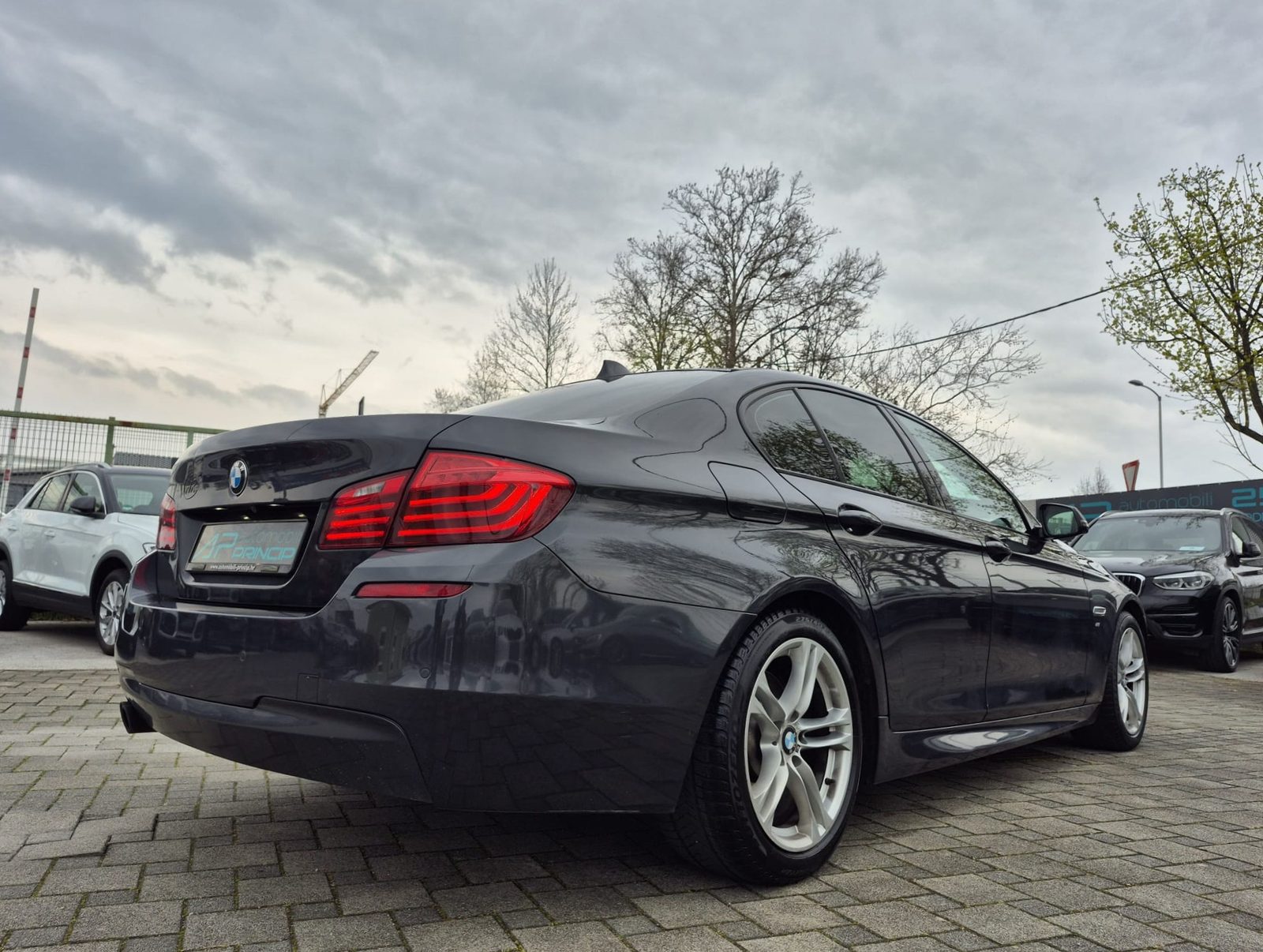 2015 BMW Serija 5 — fotografija 5