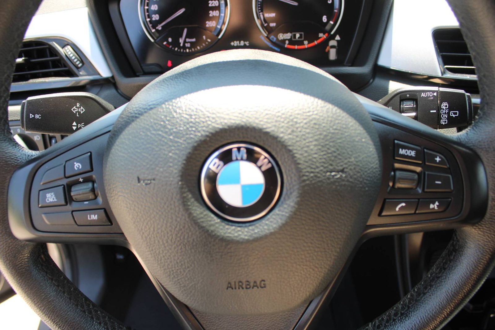 2021 BMW X1 — fotografija 16