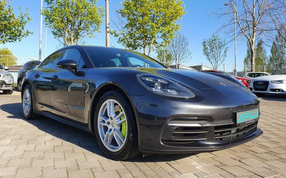 2017 Porsche Panamera — fotografija 5