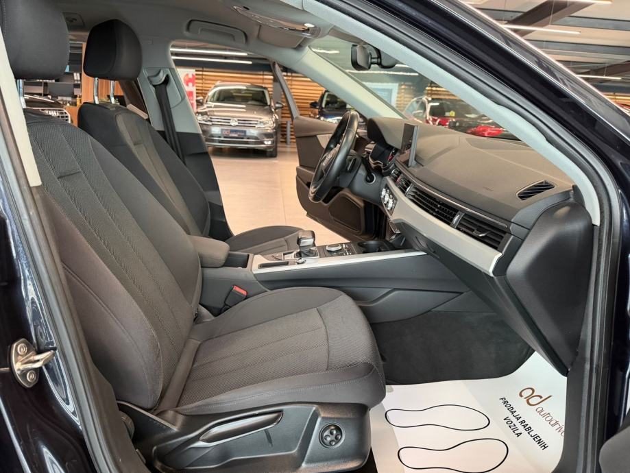 2016 Audi A4 Variant — fotografija 23