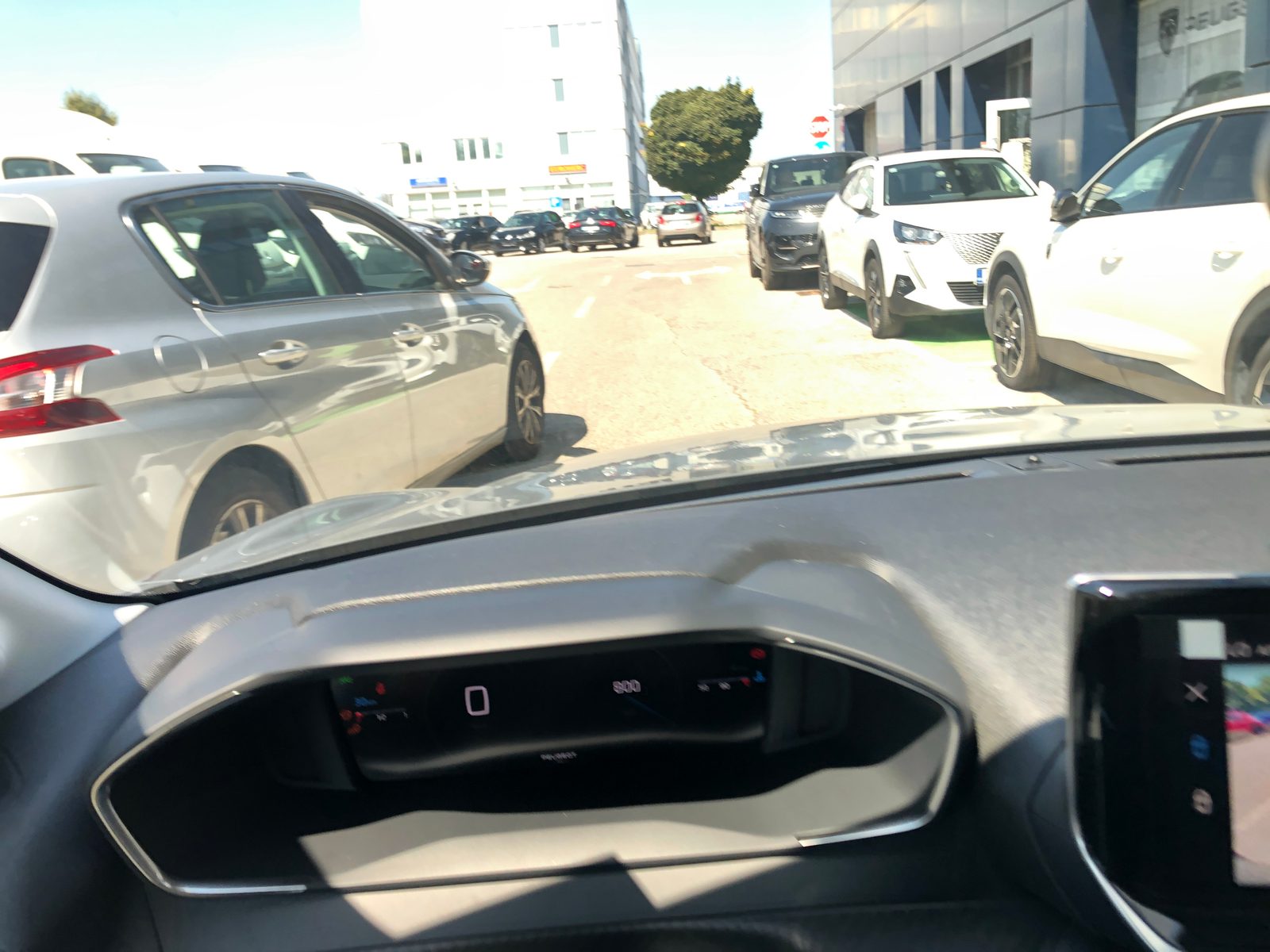 2026 Peugeot 208 — fotografija 8