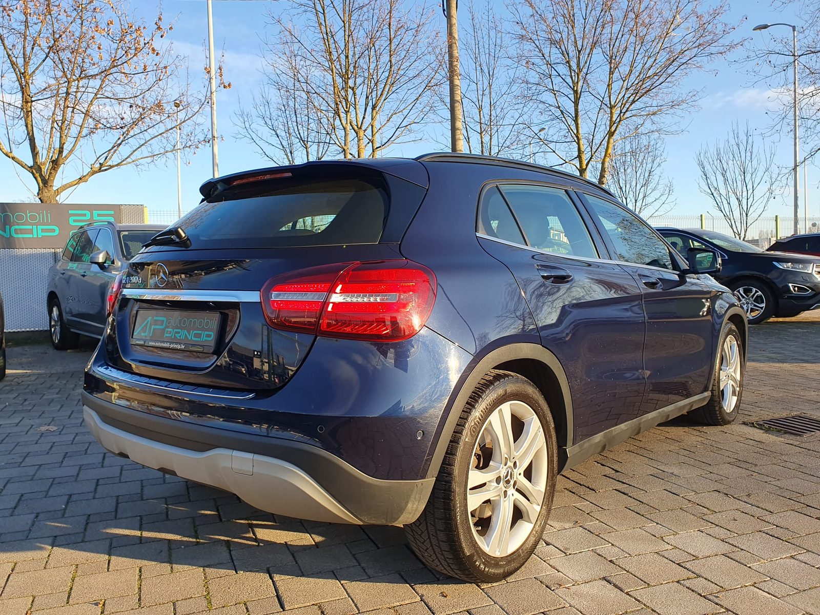 2017 Mercedes-Benz GLA — fotografija 6
