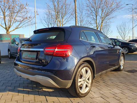 2017 Mercedes-Benz GLA — sličica 6