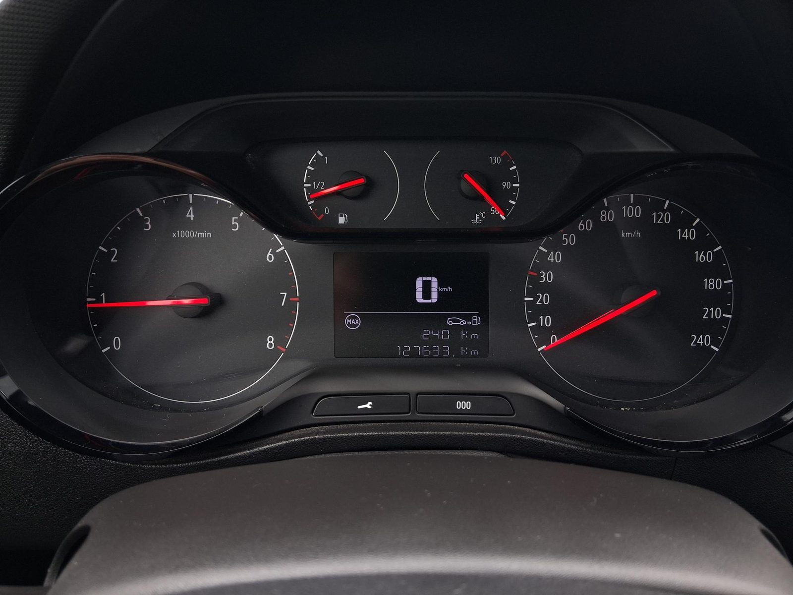 2020 Opel Crossland X — fotografija 11