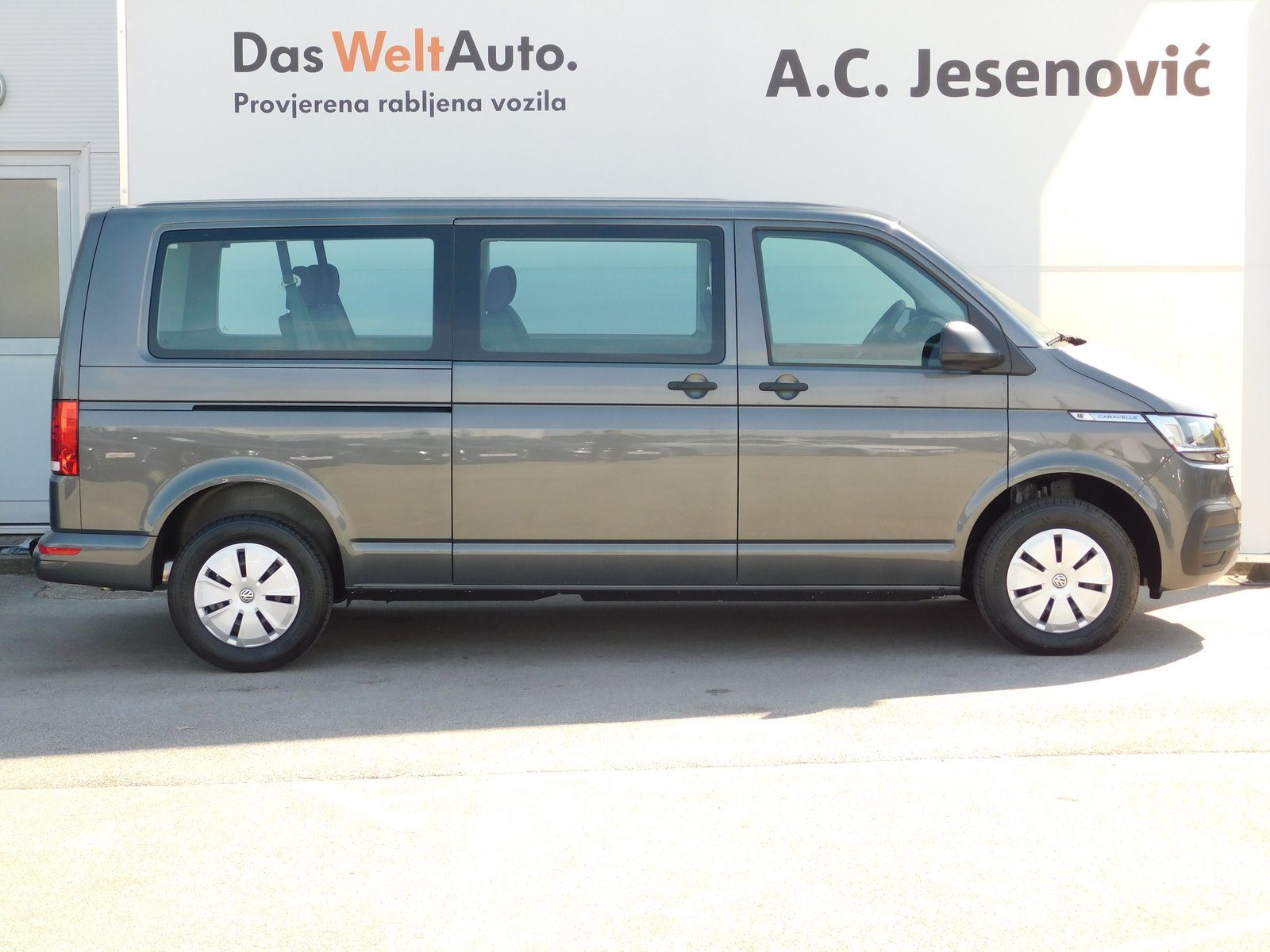 2024 Volkswagen Caravelle — fotografija 4