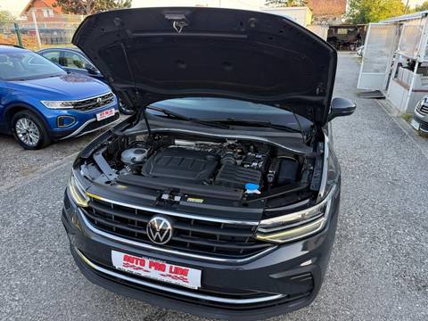 2021 Volkswagen Tiguan — sličica 29