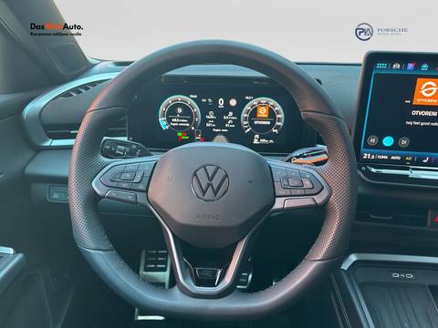 2026 Volkswagen T-Roc R-Line — sličica 14