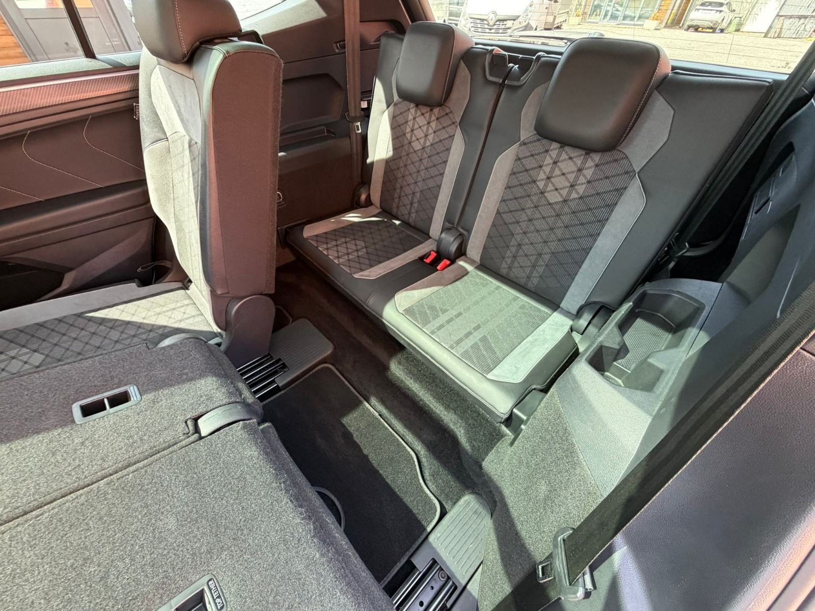 2024 Volkswagen Tiguan — fotografija 20