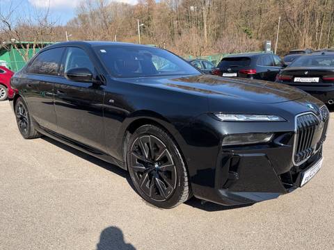 2024 BMW Serija 7 M Sport Pro — sličica 8