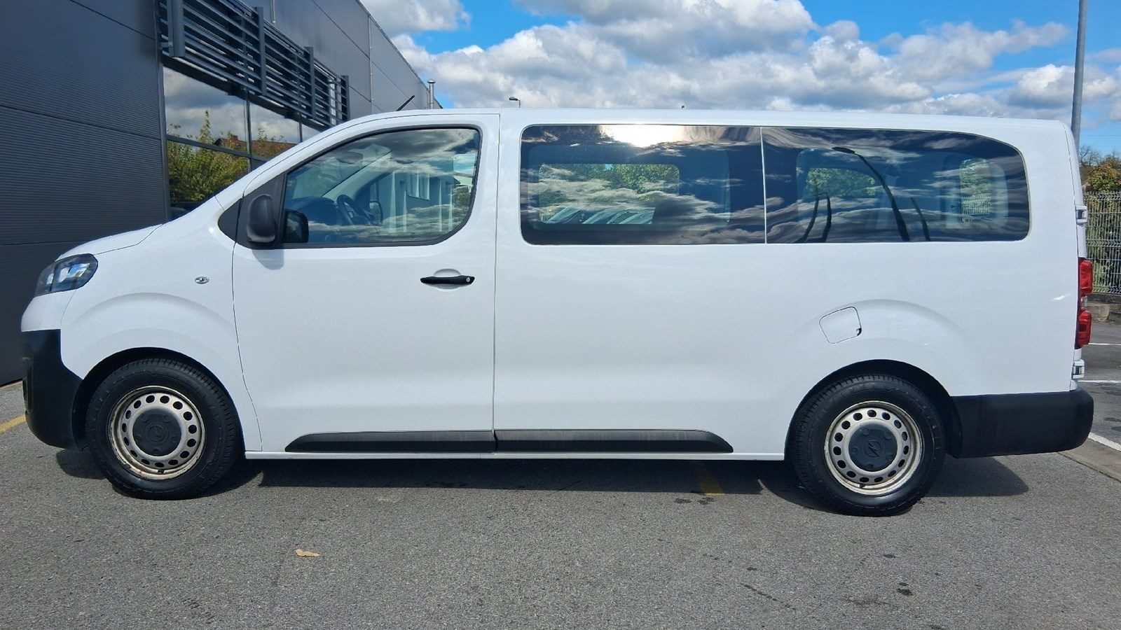 2022 Opel Vivaro — fotografija 4